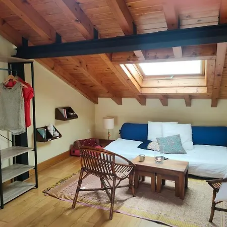 Casa Maitri- Con Piraguas Junto A La Ria Limpias