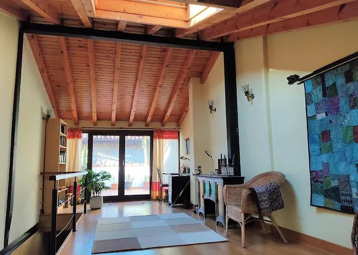 Casa Maitri- Con Piraguas Junto A La Ria * Limpias